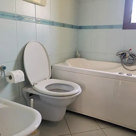 Casa vacanze Ademaj *